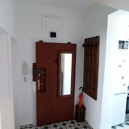 Stan Na Dan Apartment