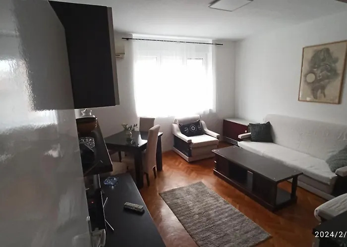 Stan Na Dan Lejlighed